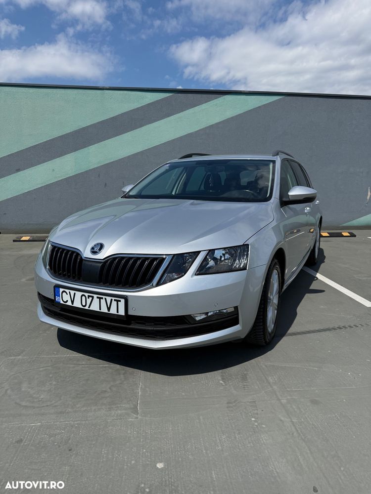 Skoda Octavia - 2