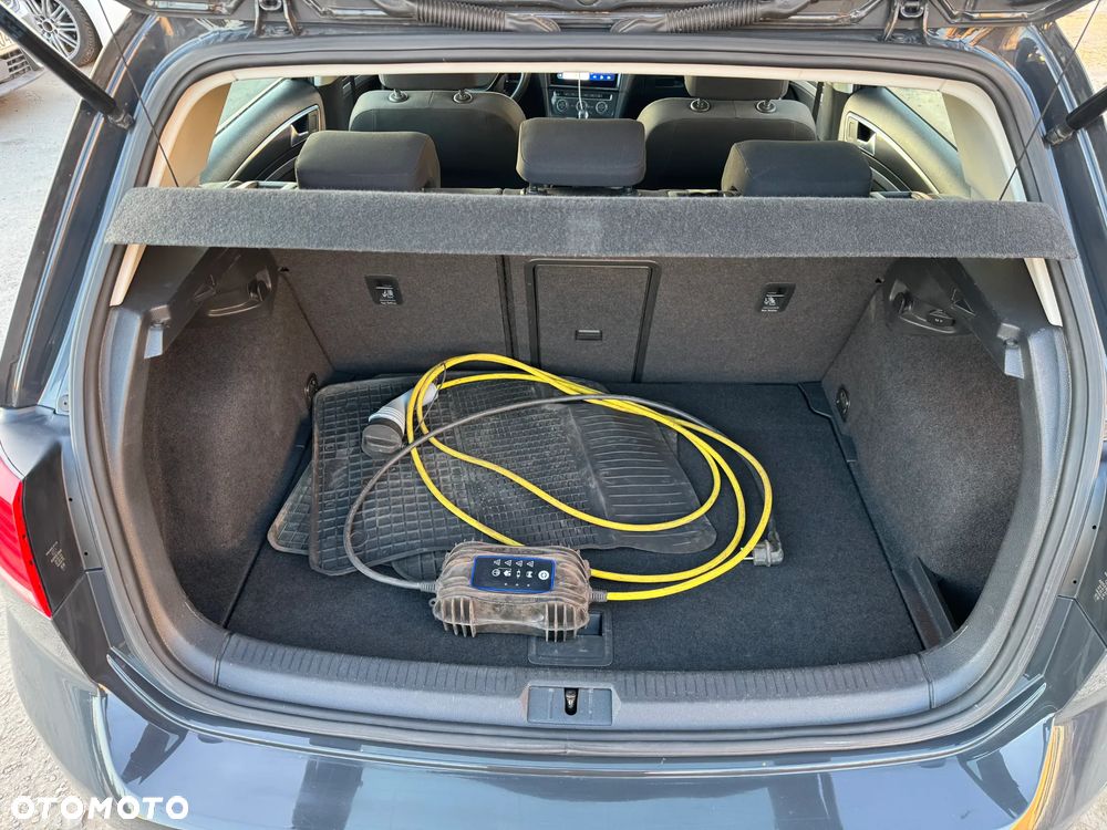Volkswagen Golf e-Golf - 5