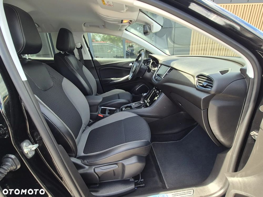 Opel Grandland X 1.2 Start/Stop Automatik INNOVATION - 32