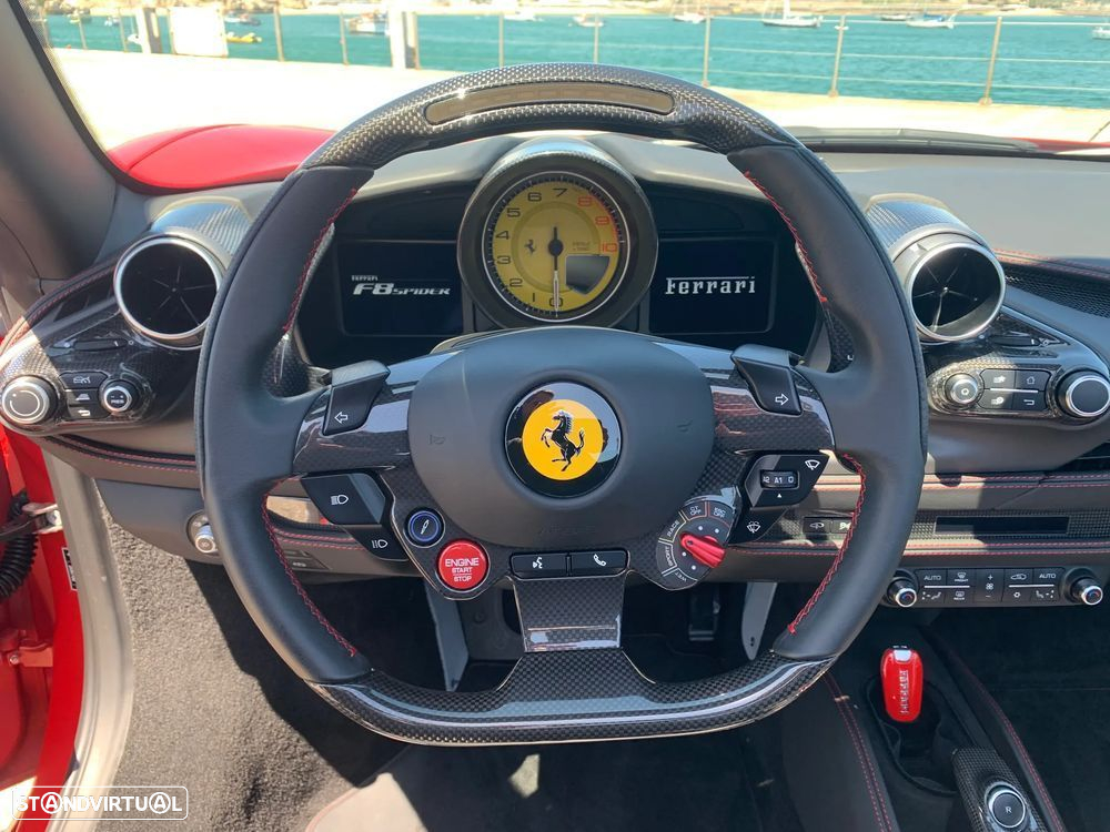 Ferrari F8 Tributo Spider - 26