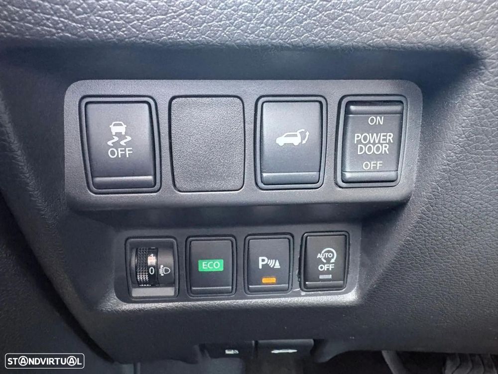 Nissan X-Trail 1.6 dCi Tekna Xtronic - 40