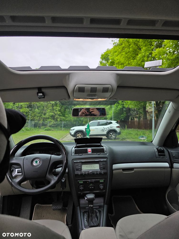 Skoda Octavia 1.6 FSI Automatik Ambiente - 13