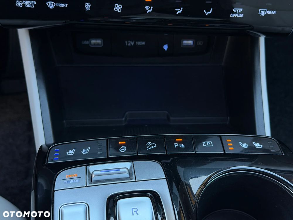 Hyundai Tucson 1.6 T-GDi HEV Platinum 4WD - 29