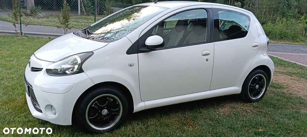 Toyota Aygo x-cite - 14