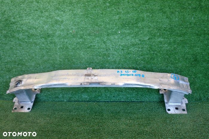 AUDI A3 12-16 belka zderzaka przednia przód - 1