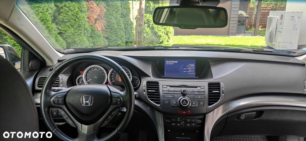 Honda Accord - 4