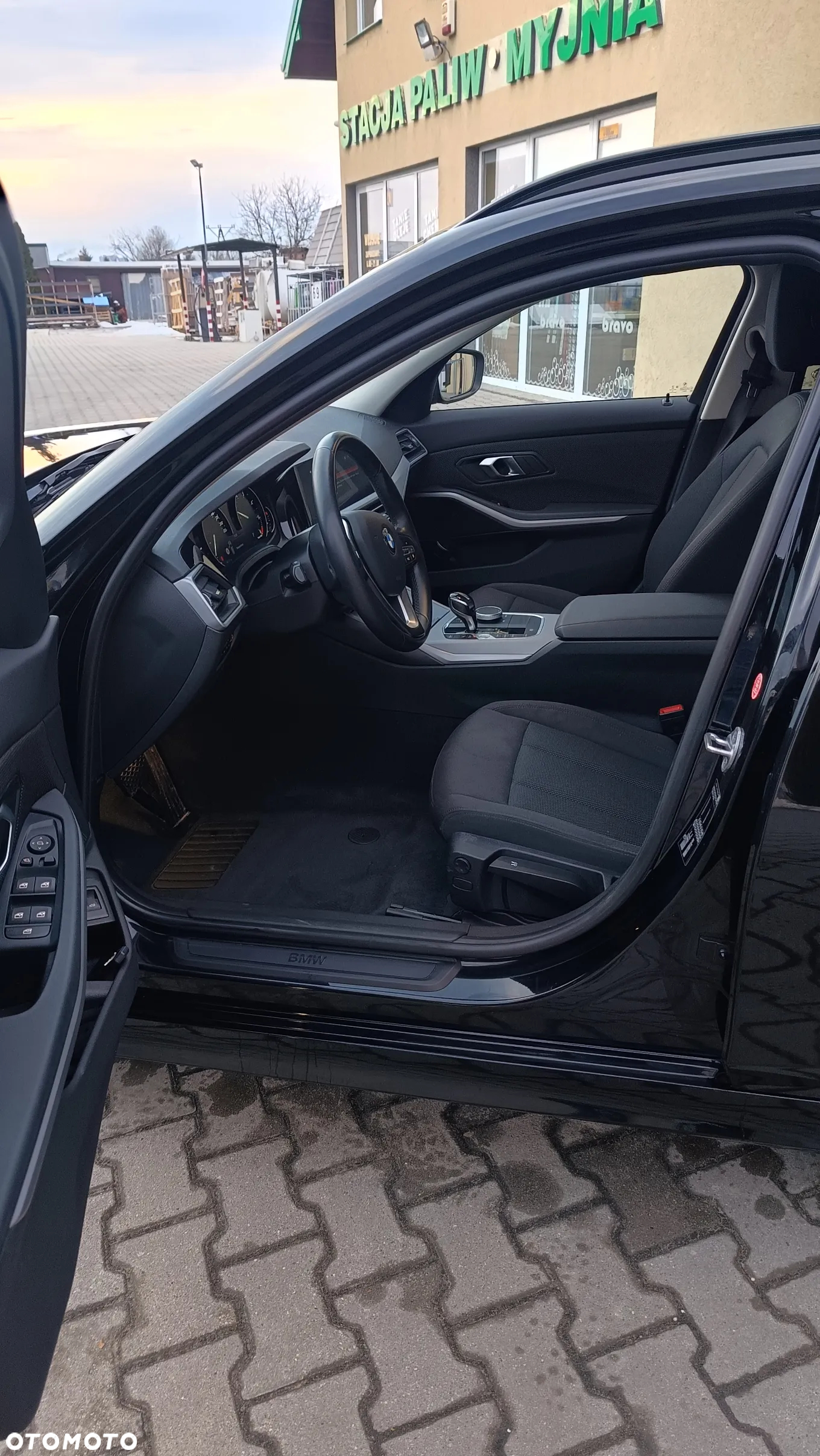 BMW Seria 3 318d Advantage - 16