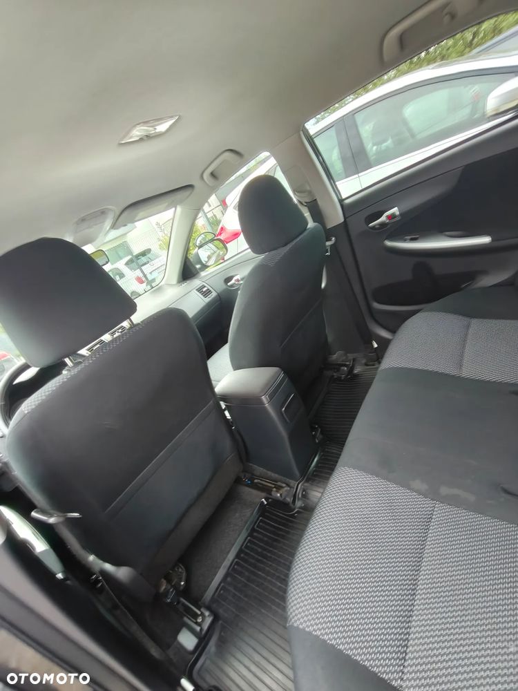 Toyota Corolla - 20