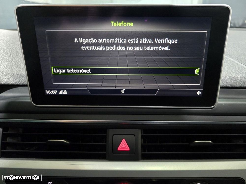 Audi A4 Avant 2.0 TDI Advance S tronic - 26