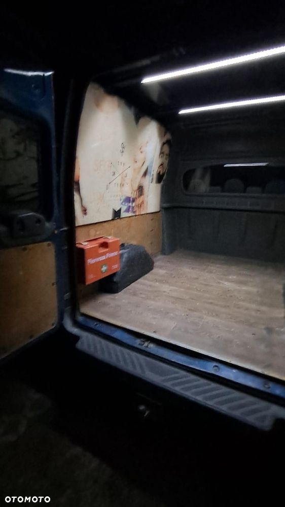 Ford Transit 350L - 3
