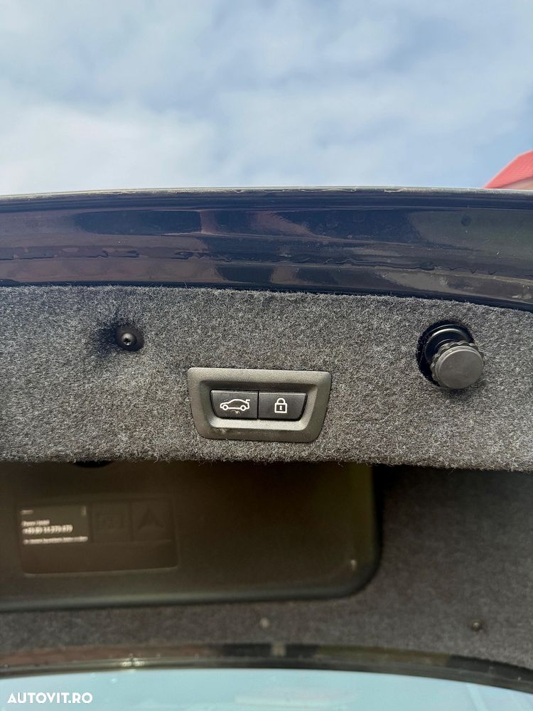 BMW Seria 5 535d xDrive - 14