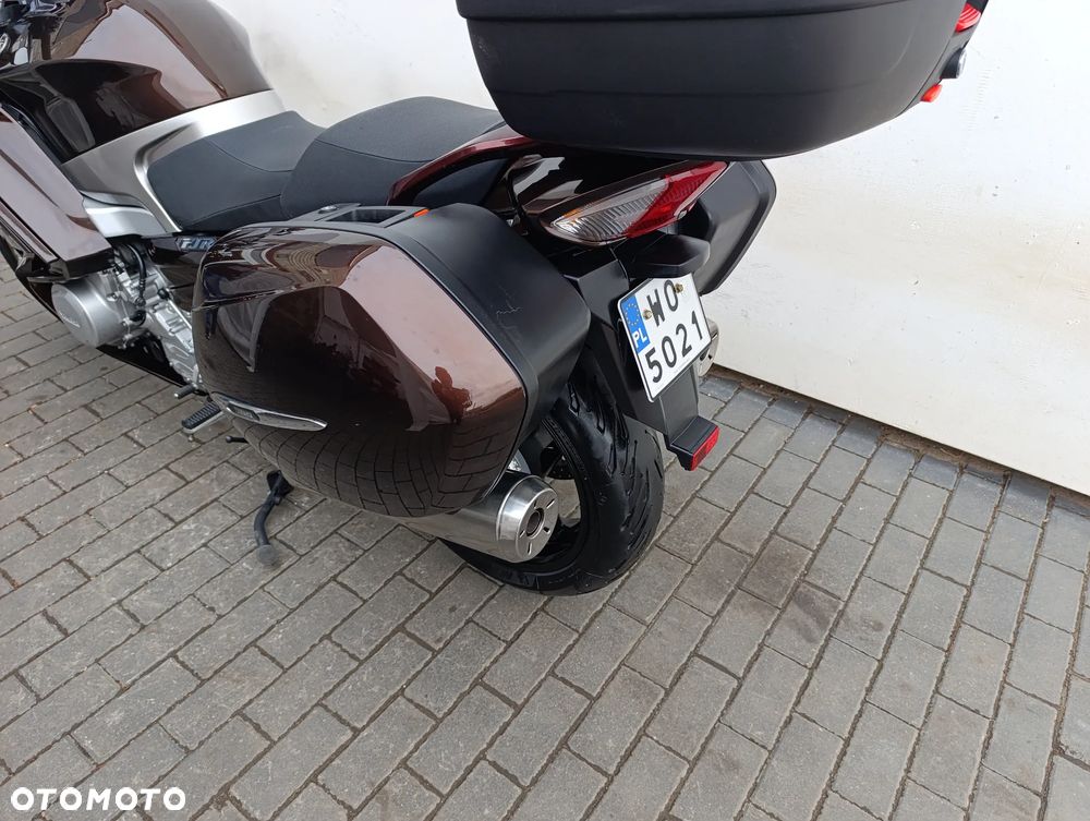 Yamaha FJR - 20