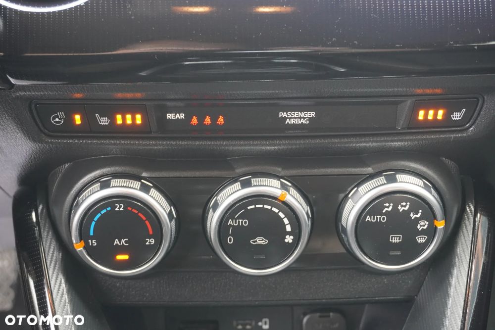 Mazda 2 SKYACTIV-G 90 Exclusive-Line - 23