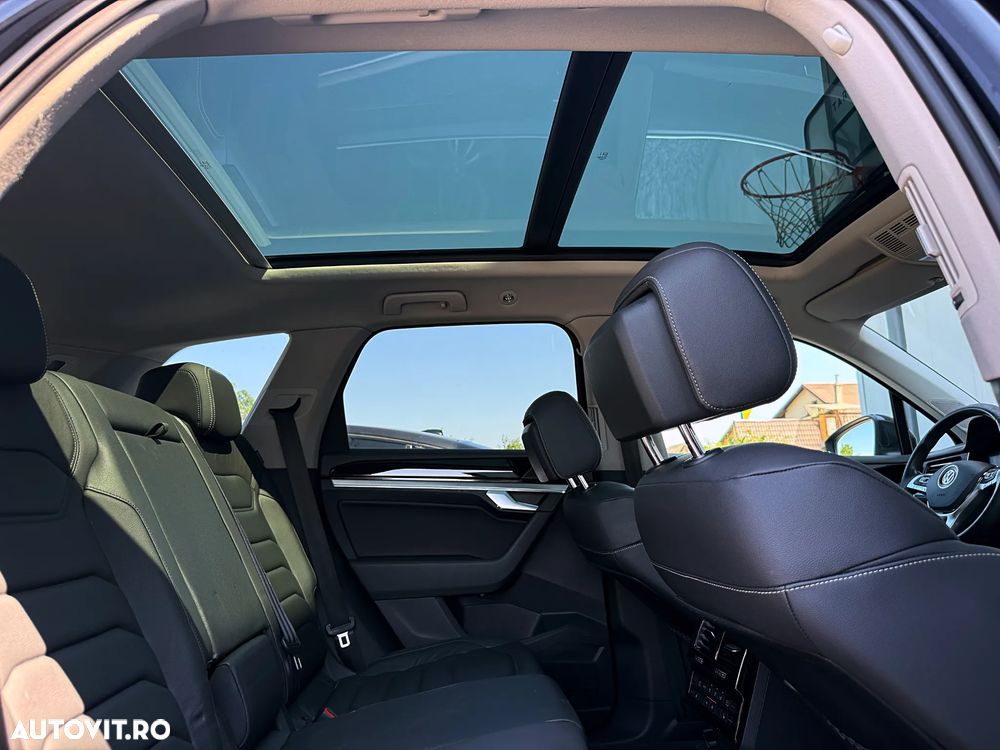 Volkswagen Touareg 3.0 V6 TDI 4Motion DPF Automatik Elegance - 8