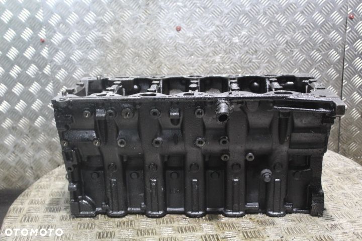BLOK SILNIKA BMW 5 530D E60 3.0 - 4