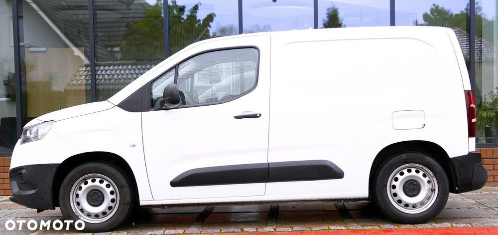 Toyota Proace City - 21