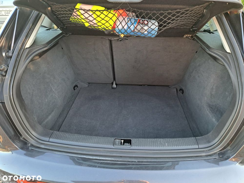 Audi A3 Sportback - 12
