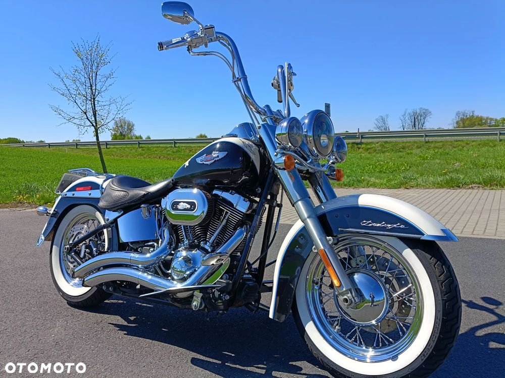 Harley-Davidson Softail Deluxe - 25