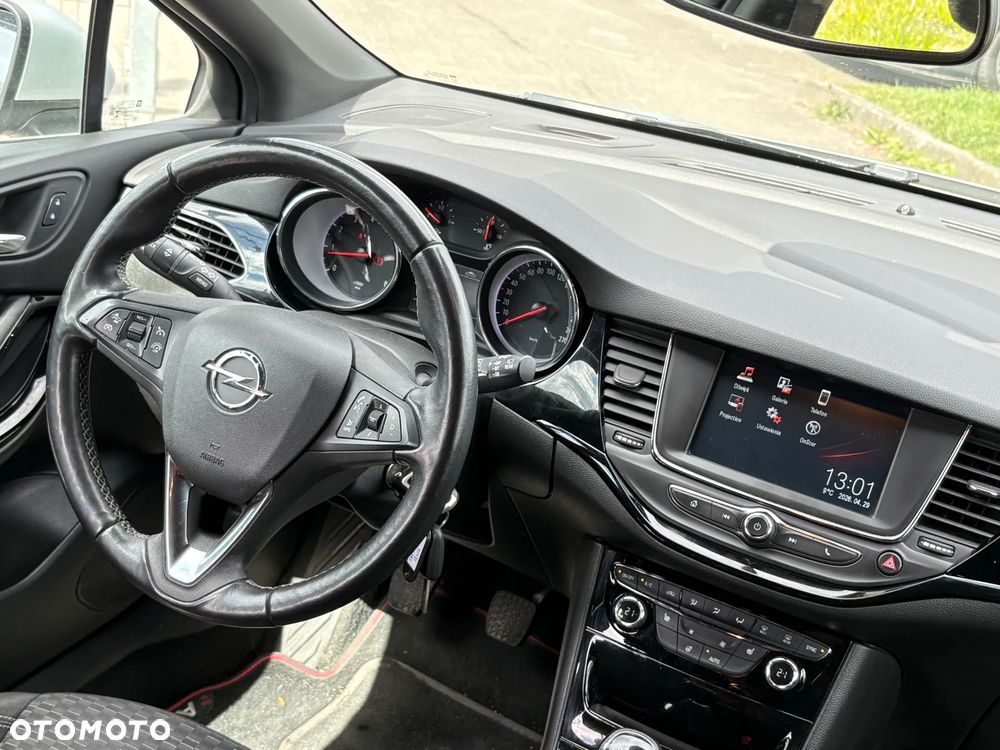Opel Astra 1.4 T Dynamic - 15