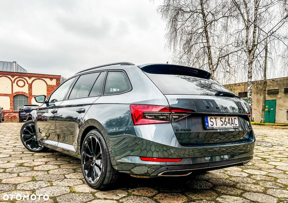 Skoda Superb 2.0 TDI 4x4 DSG Sportline - 4