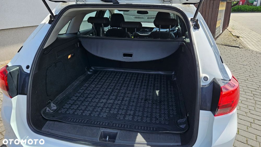 Opel Astra 1.6 CDTI Enjoy - 11