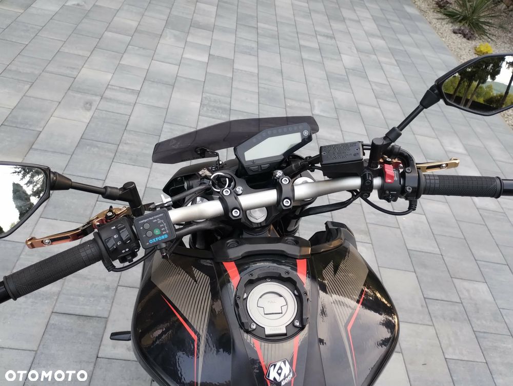Yamaha MT - 7