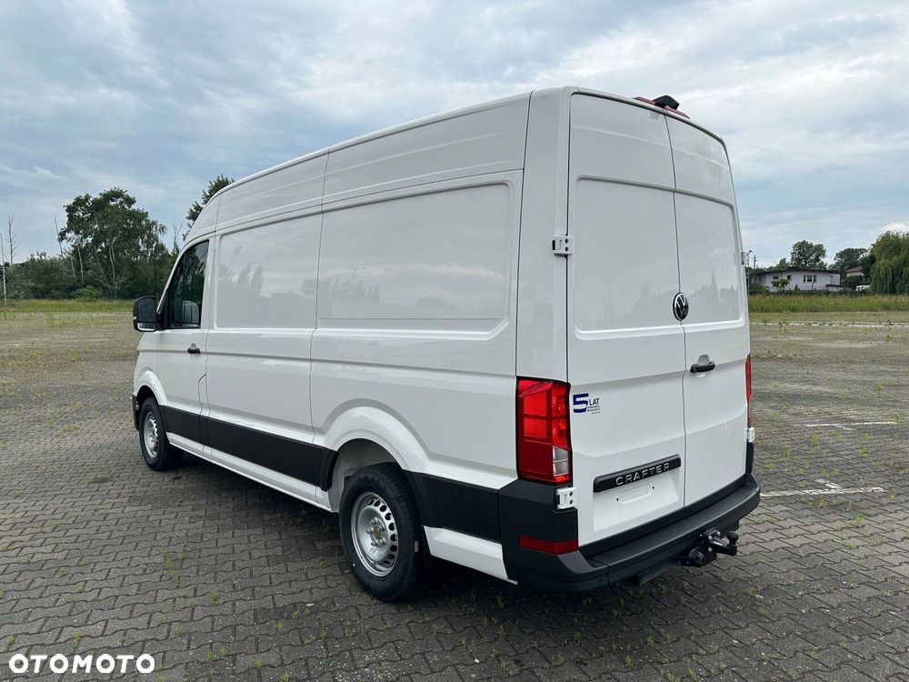 Volkswagen Crafter 35 2.0 TDI L3H3 3640 177 KM - 6