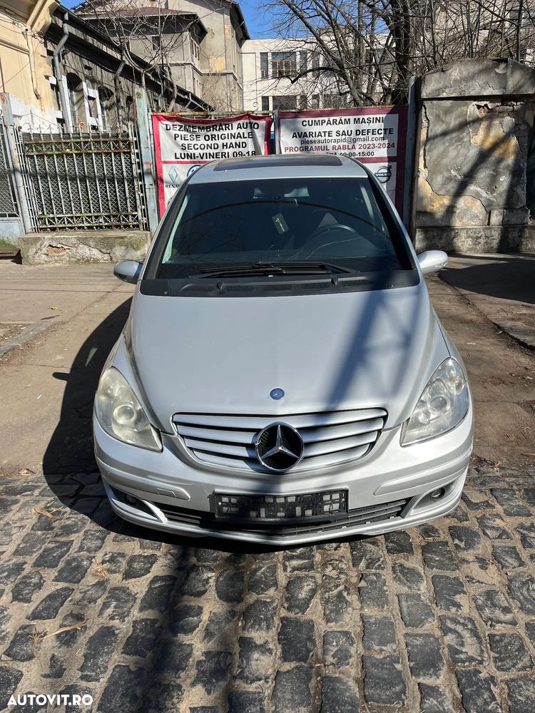 Dezmembrez Mercedes Benz B class W245 B180 B200 CDI cutie manuala 2007 argintiu gri - 5