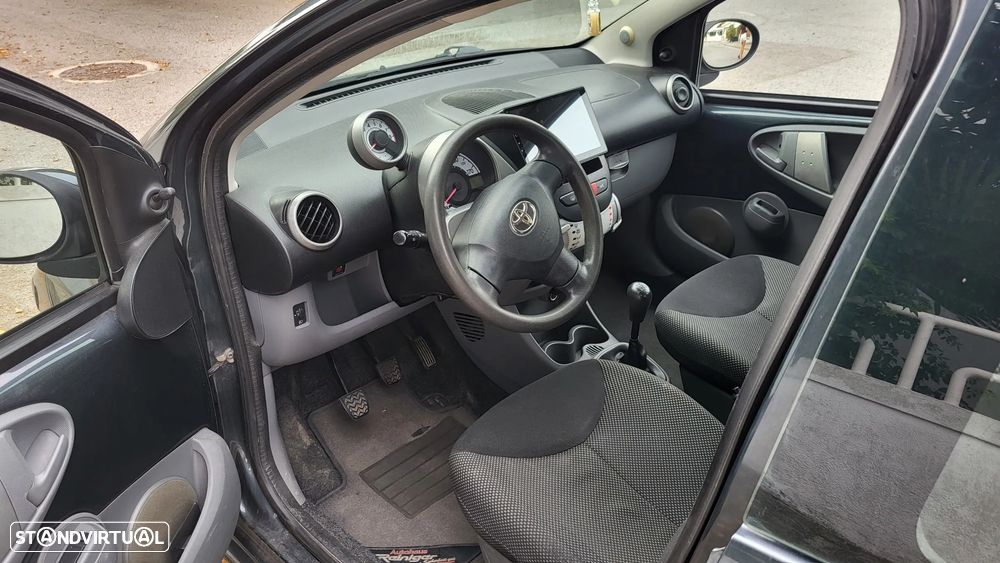 Toyota Aygo Cool - 8