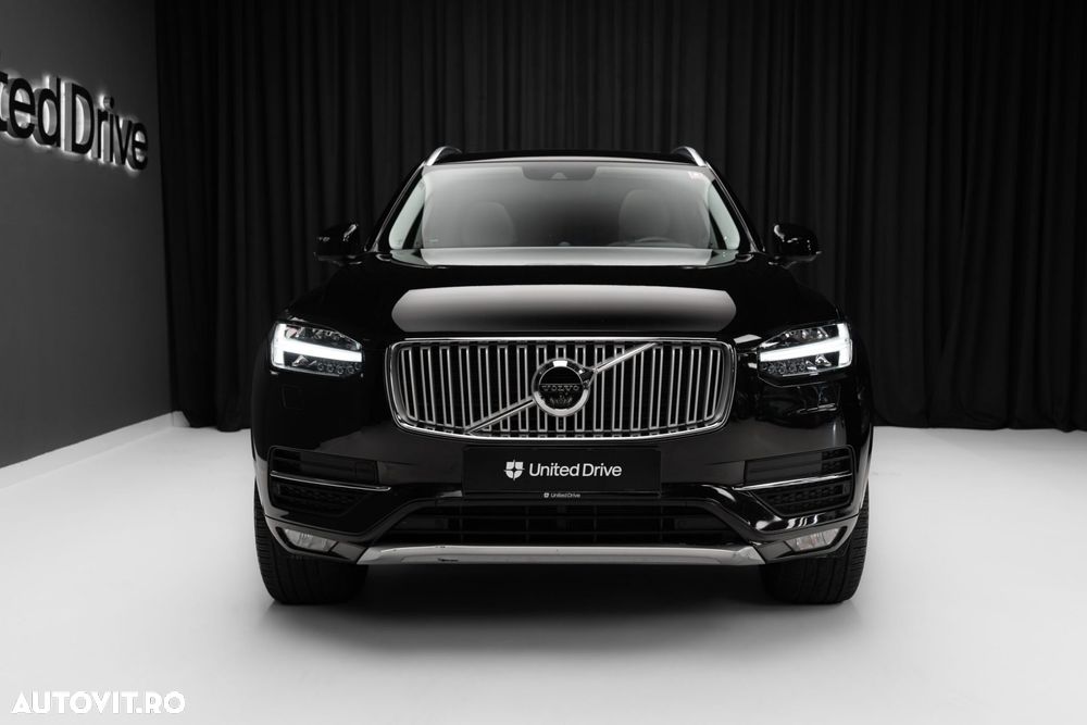 Volvo XC 90 - 2