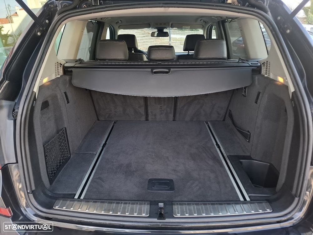 BMW X3 18 d sDrive Auto - 48