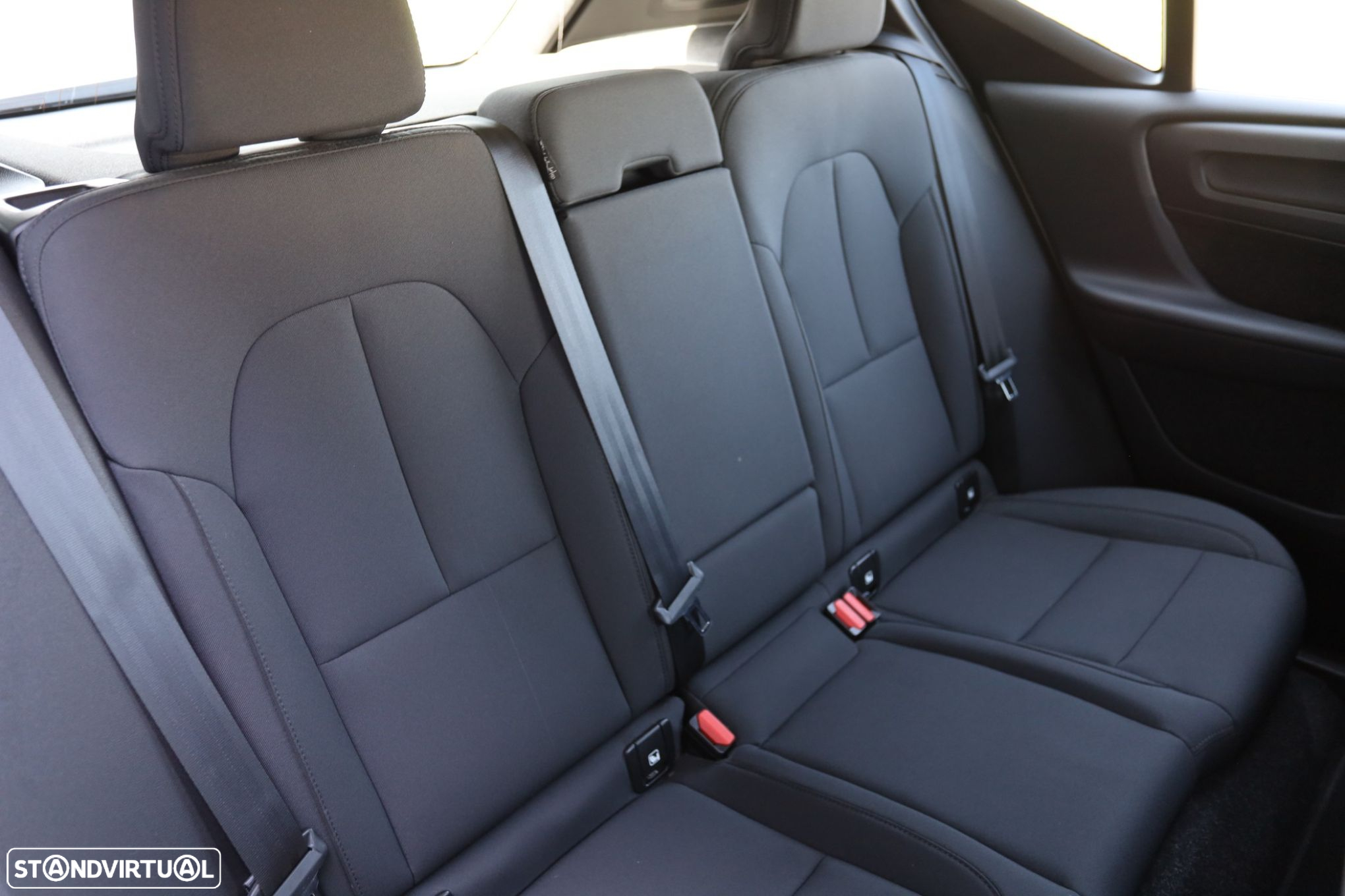 Volvo XC 40 2.0 D3 Momentum - 17
