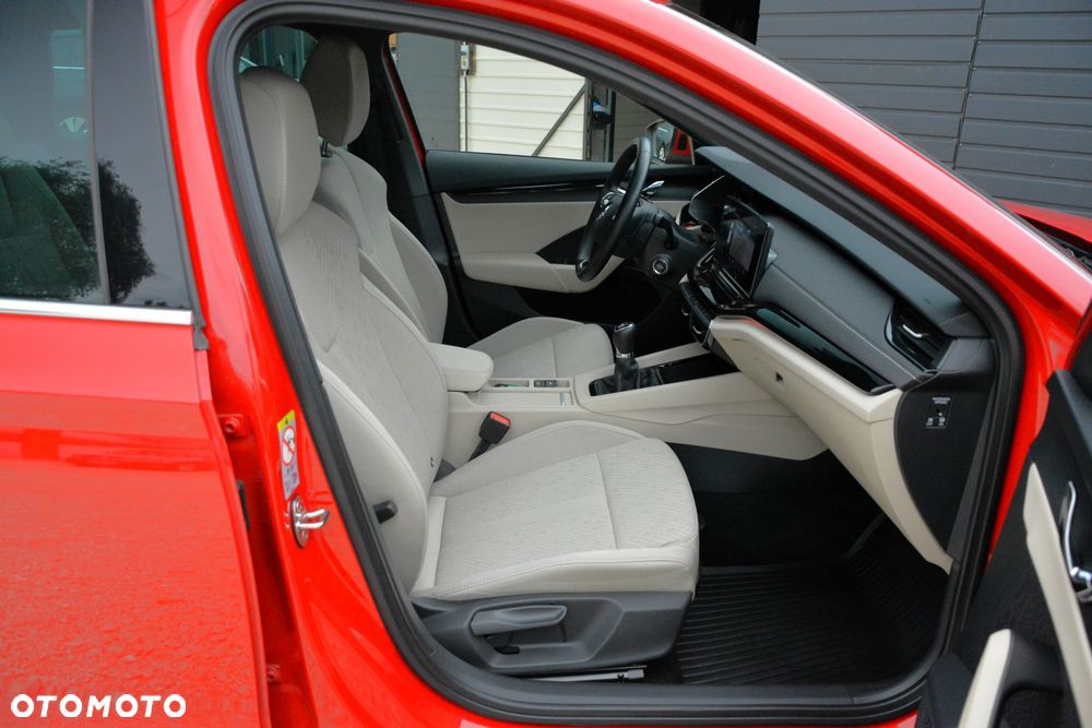 Skoda Octavia 1.5 TSI ACT Style - 16