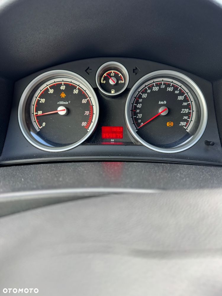 Opel Astra 2.0 Turbo Sport - 7