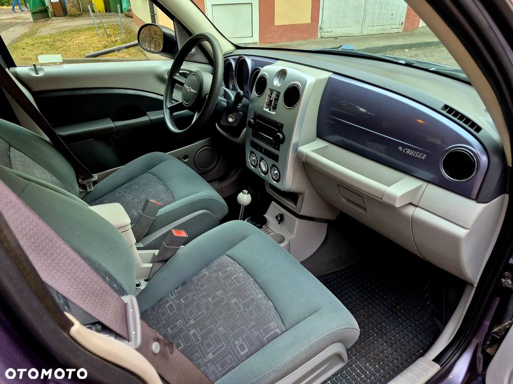 Chrysler PT Cruiser - 7