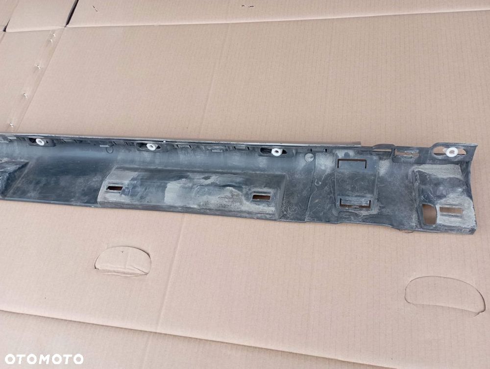 DACIA SANDERO I LISTWA NAKŁADKA PROGOWA PRAWA 764365586R - 6