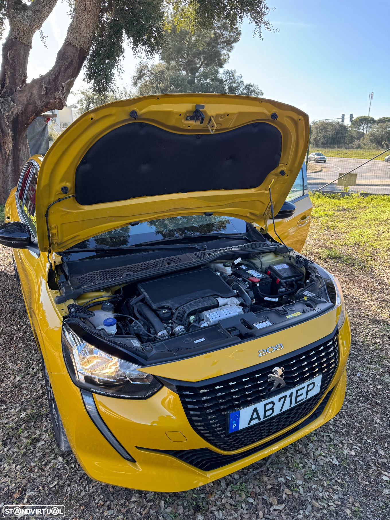 Peugeot 208 1.2 PureTech Allure - 2