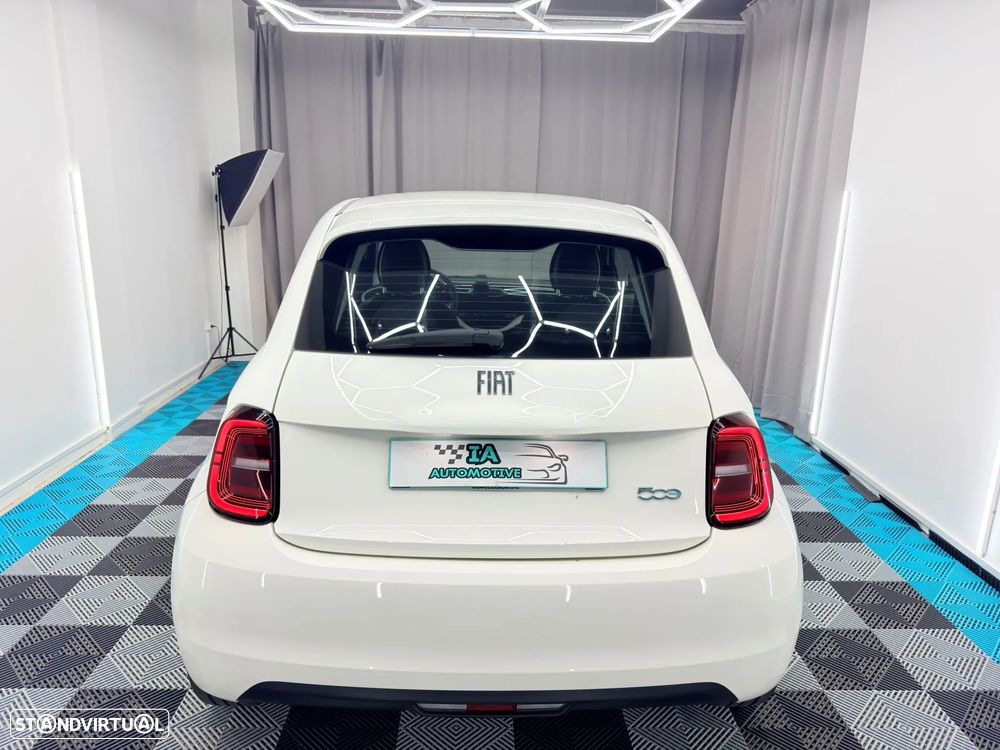 Fiat 500e Action - 8