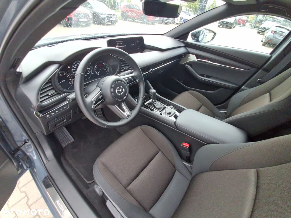 Mazda 3 2.0 mHEV Exclusive-Line - 10
