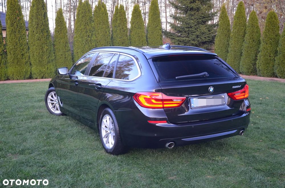 BMW Seria 5 520d Sport Line - 7