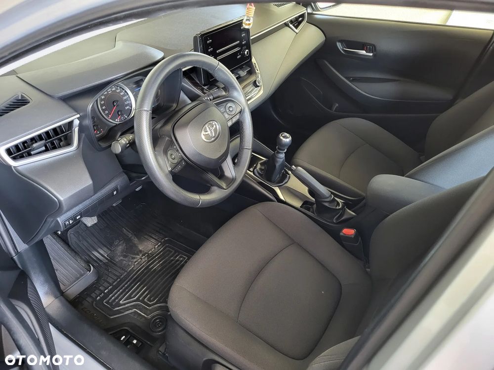 Toyota Corolla 1.6 Active - 16