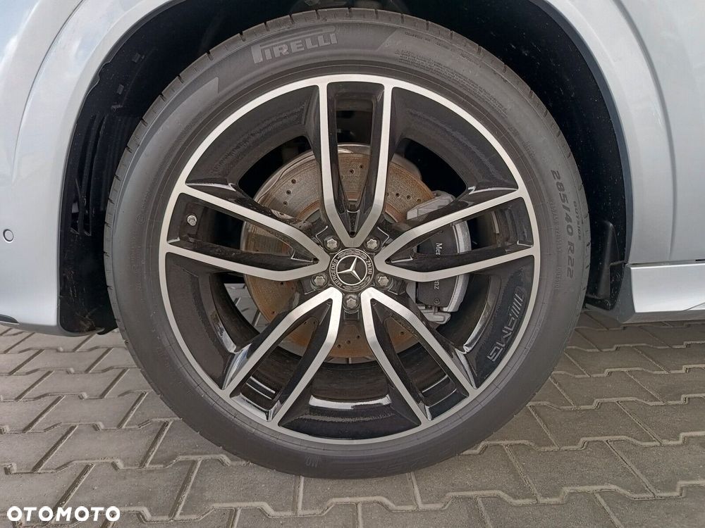 Mercedes-Benz GLE - 10