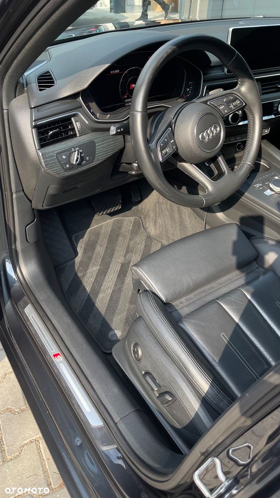 Audi A4 2.0 TFSI ultra S tronic - 29