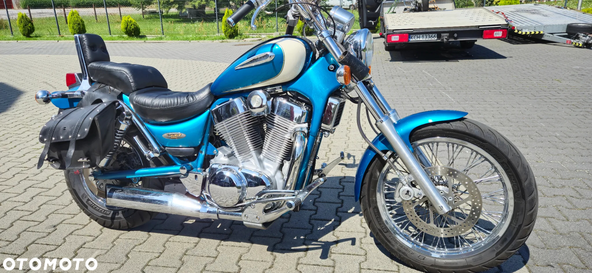 Suzuki Intruder - 2