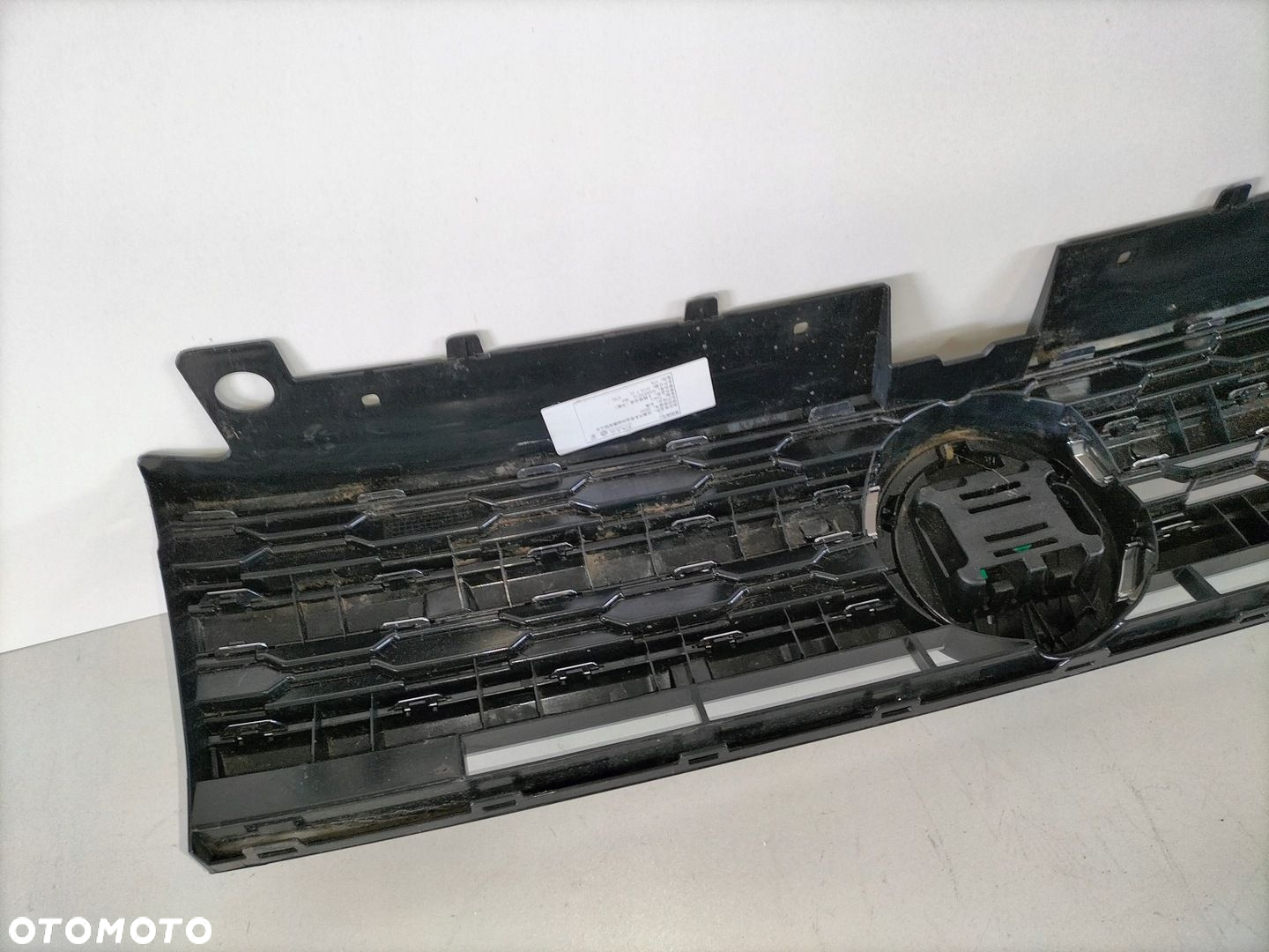 Atrapa kratka grill VW THARU 18- - 4