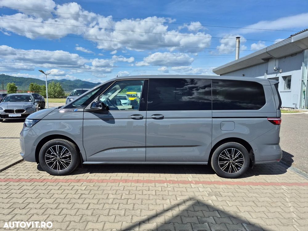 Volkswagen Multivan - 28