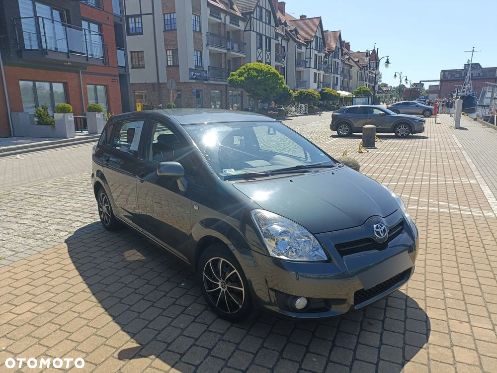 Toyota Corolla Verso 1.6 - 5