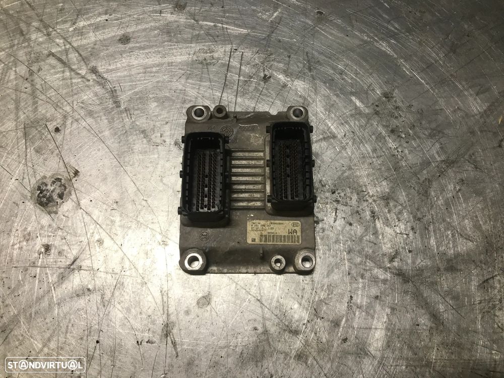 CENTRALINA DO  MOTOR OPEL AGILA 1.0i 0261208397 55354326 - 1