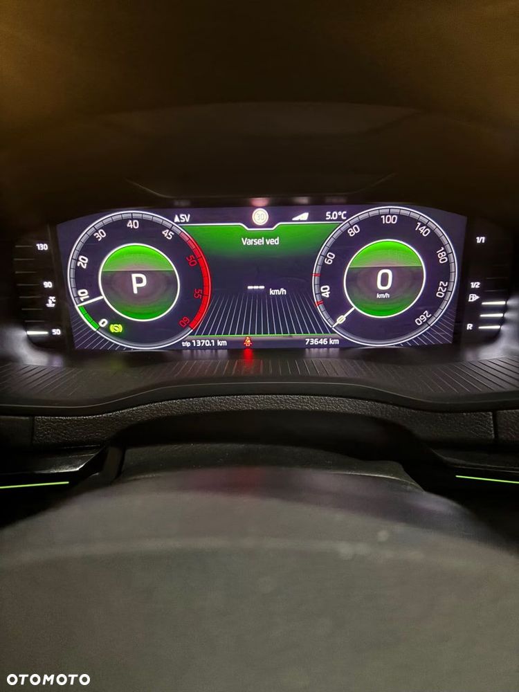 Skoda Karoq 2.0 TDI SCR 4x4 DSG Scout - 10