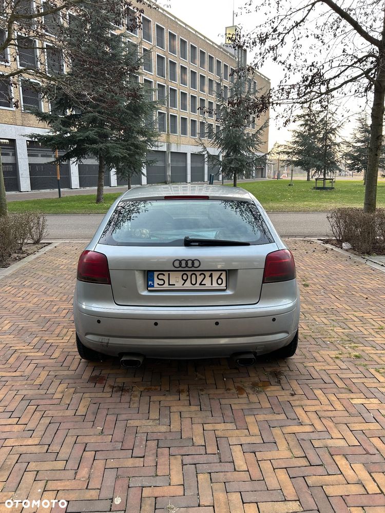 Audi A3 3-drzwiowe 2.0 TDI Ambiente - 2